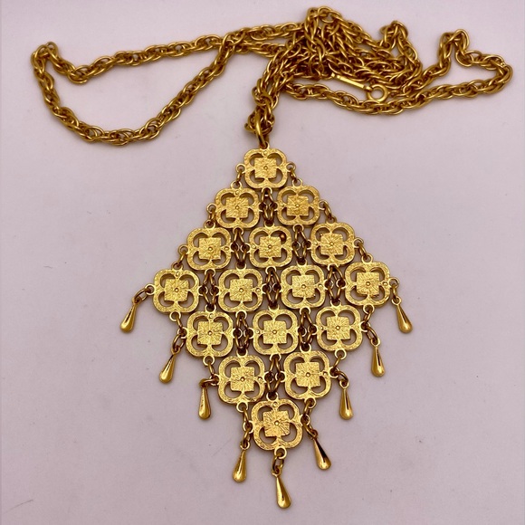 Vintage d'orlan filigree pendant and chain - Picture 4 of 5